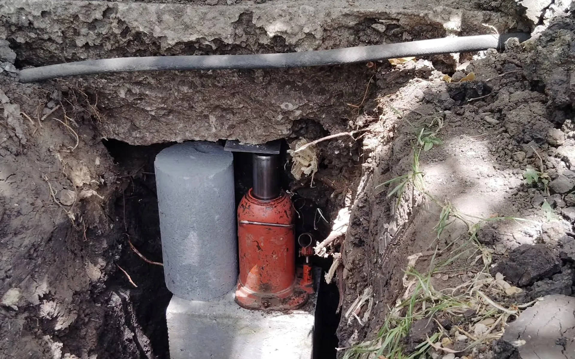 Which cracks matter — Cortez Foundation Repair